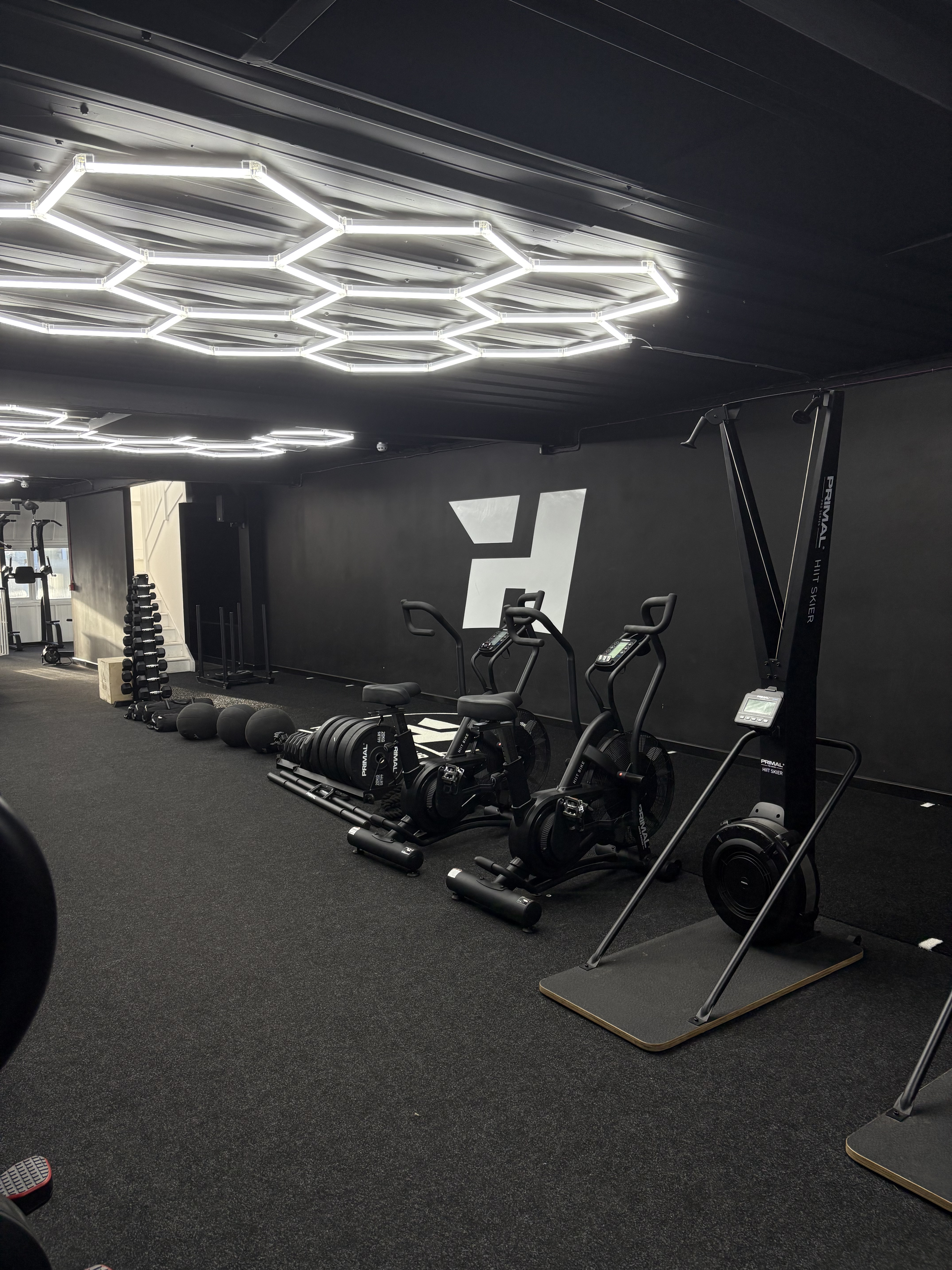 Functional and machine area under hexagonal lighting